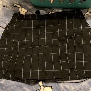 Brandy Melville skirt